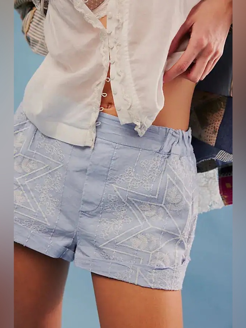 Free People Westover Embroidered Shorts Size Medium - Picture 1 of 7